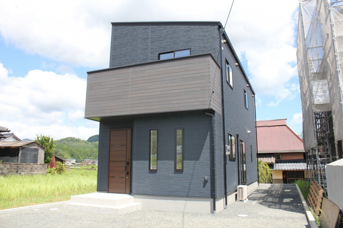 武雄市　建売　戸建て物件