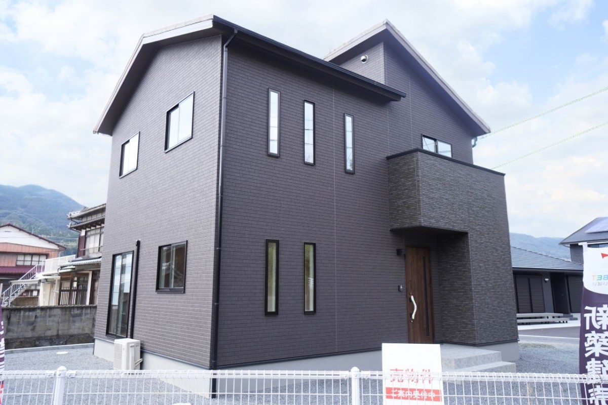唐津市　建売　戸建て物件