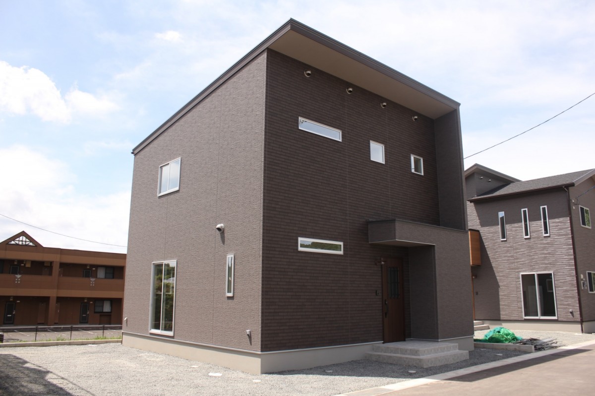 伊万里市　建売　戸建て物件